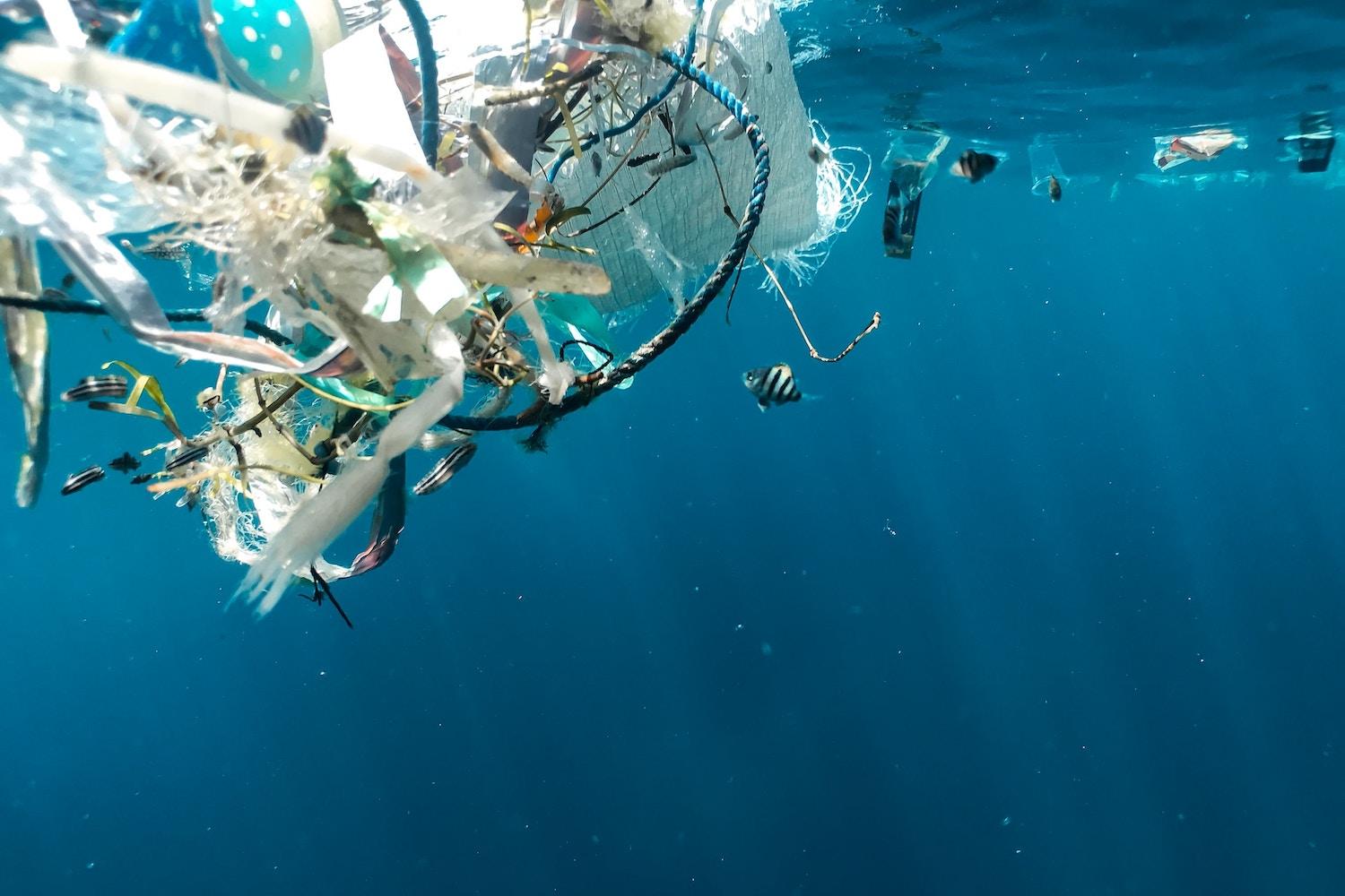 plastic pollution in the ocean - global plastics treaty